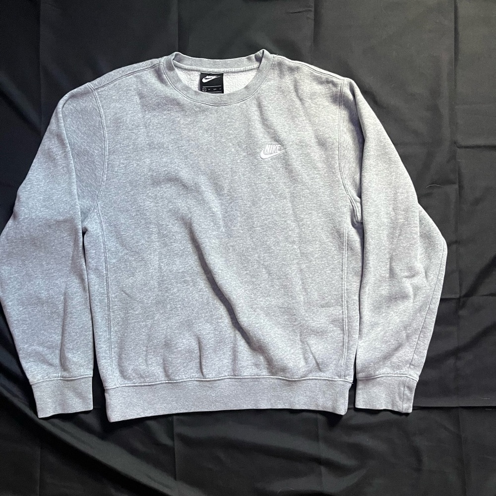 2000s Nike crewneck